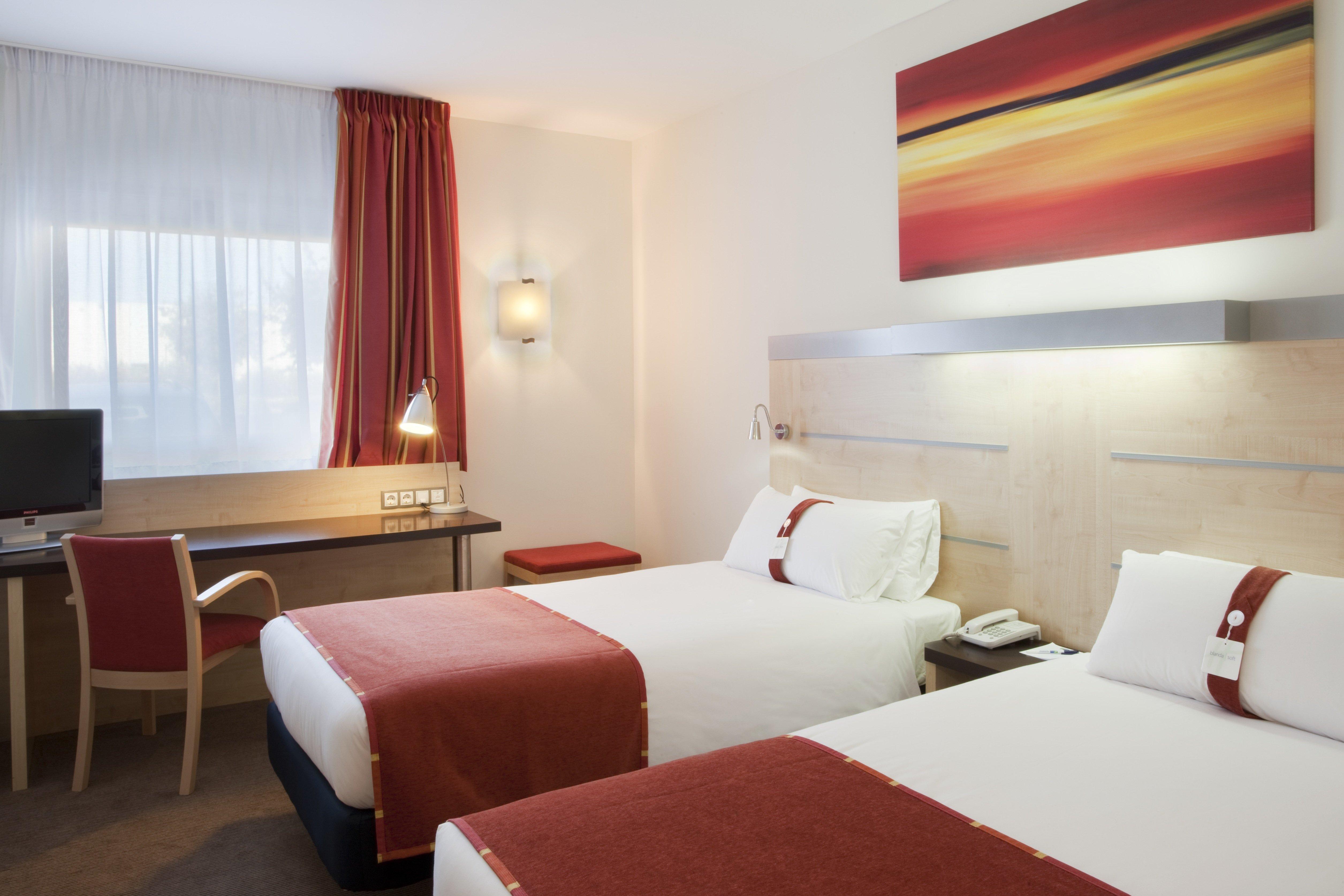 Holiday Inn Express Madrid-Getafe By Ihg Bagian luar foto