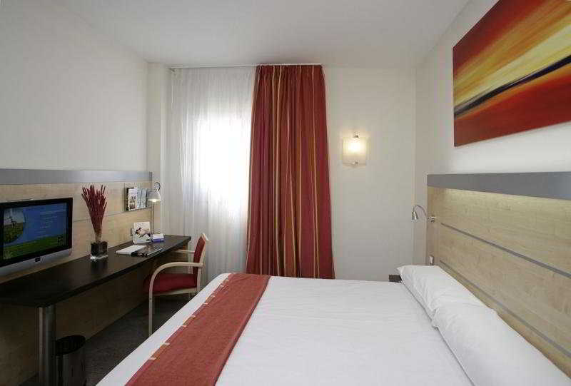 Holiday Inn Express Madrid-Getafe By Ihg Ruang foto